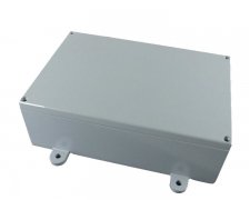 Box for electrical field